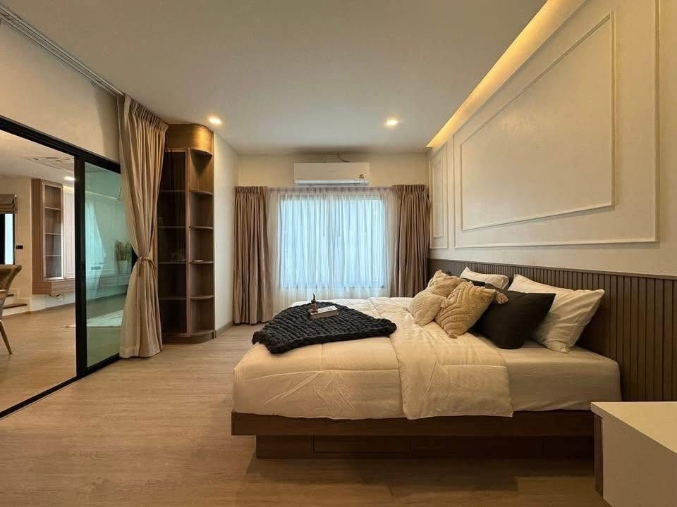 House in Chalong