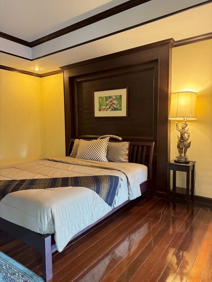 Traditional Thai Resort-Style Villa — Chomthong, Chalong 4