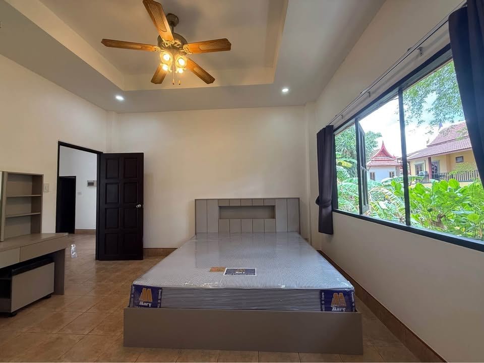 Thai-Style House near Chalong Municipality 11