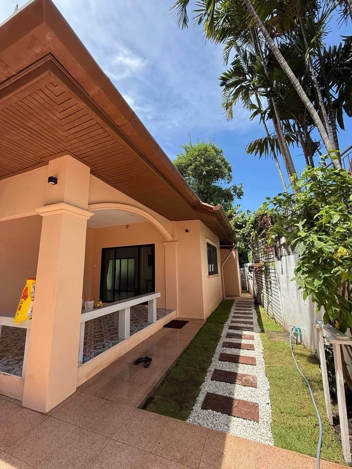 Thai-Style House near Chalong Municipality 6