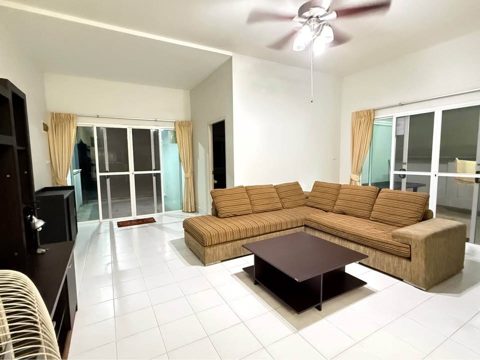 2-Bedroom House for Rent in Chalong, Phuket — interior view