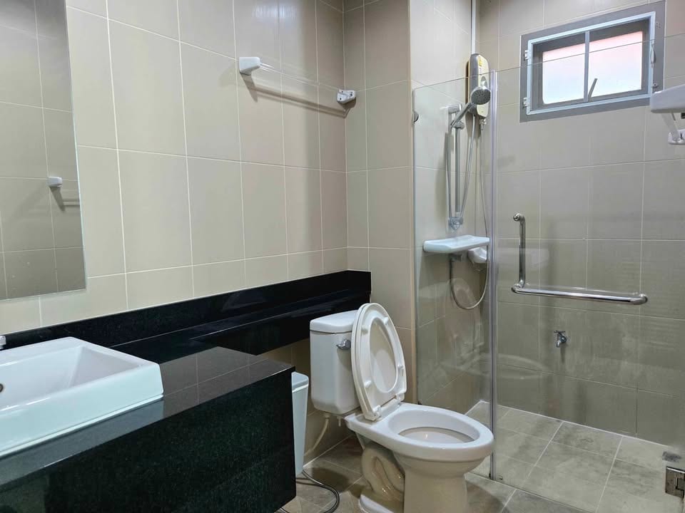 Furnished House 300 m from BCIS — Chalong 5