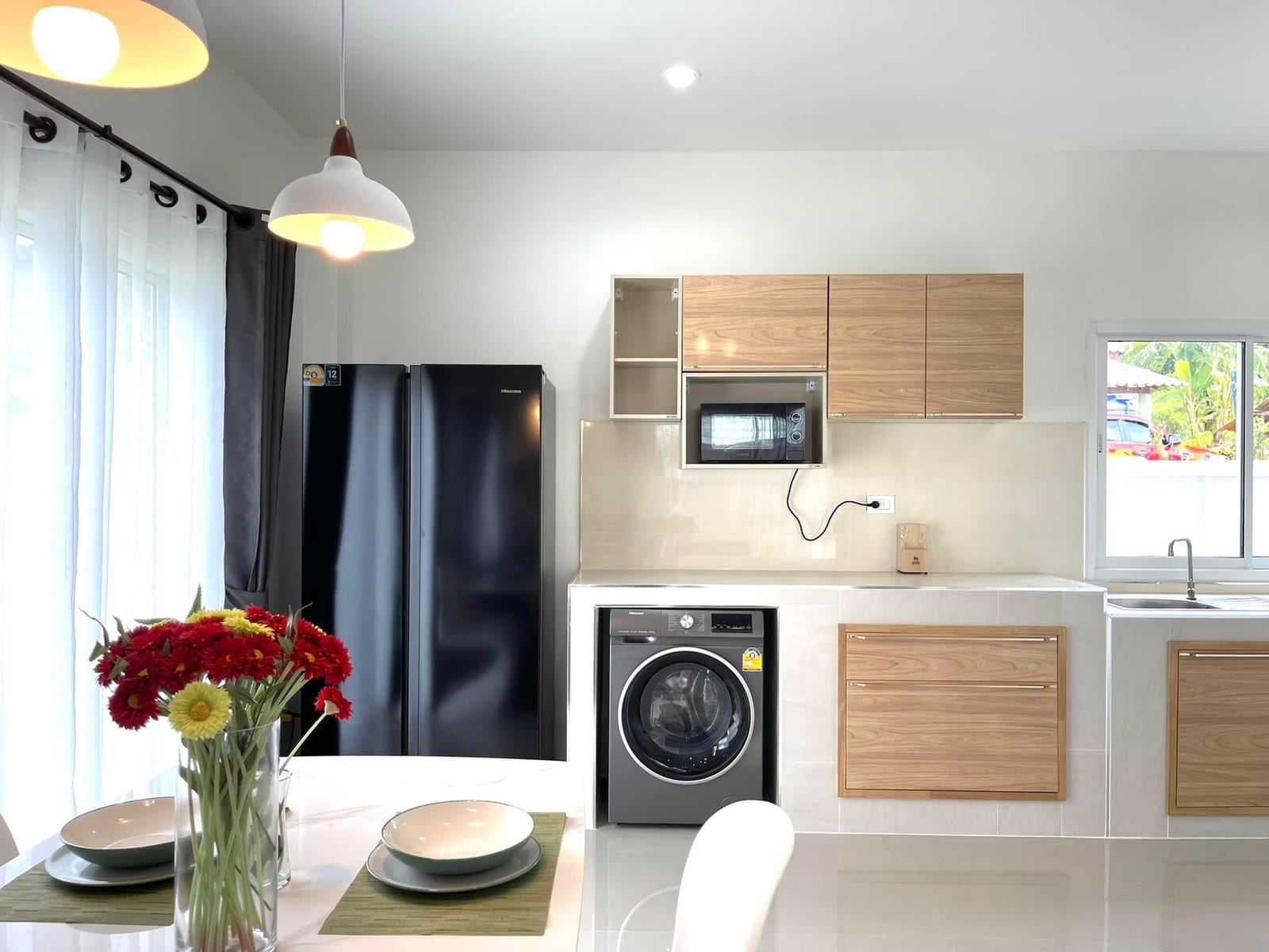 Modern 3-Bedroom House with Private Garden for Rent - Chalong 5