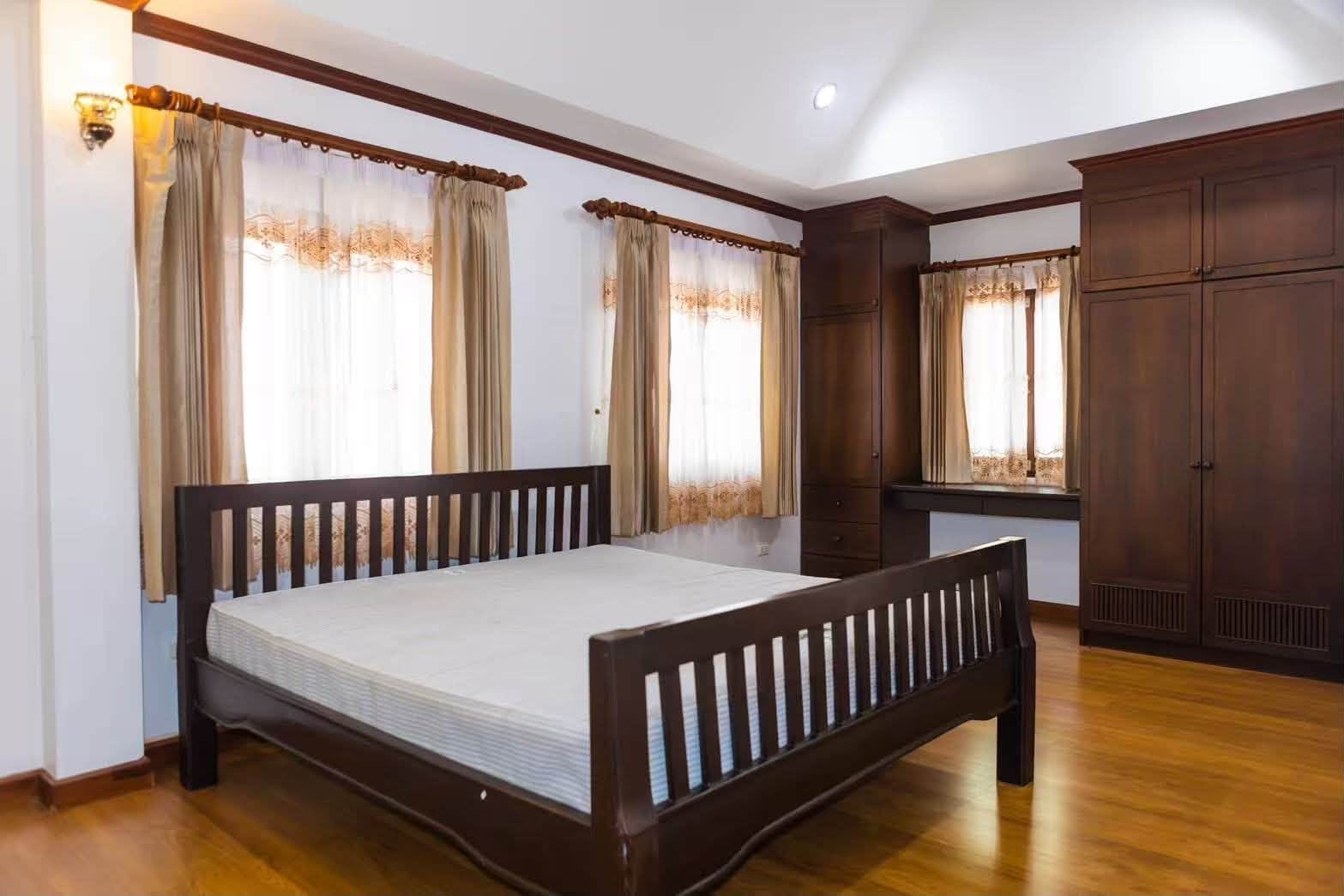 Spacious Two-Storey House — Chalong 4