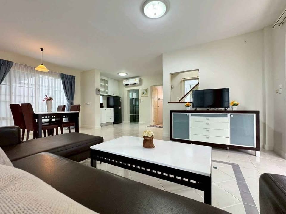 Four-Bedroom Family House in a Gated Estate — Chalong 13