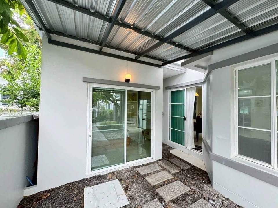 Four-Bedroom Family House in a Gated Estate — Chalong 15