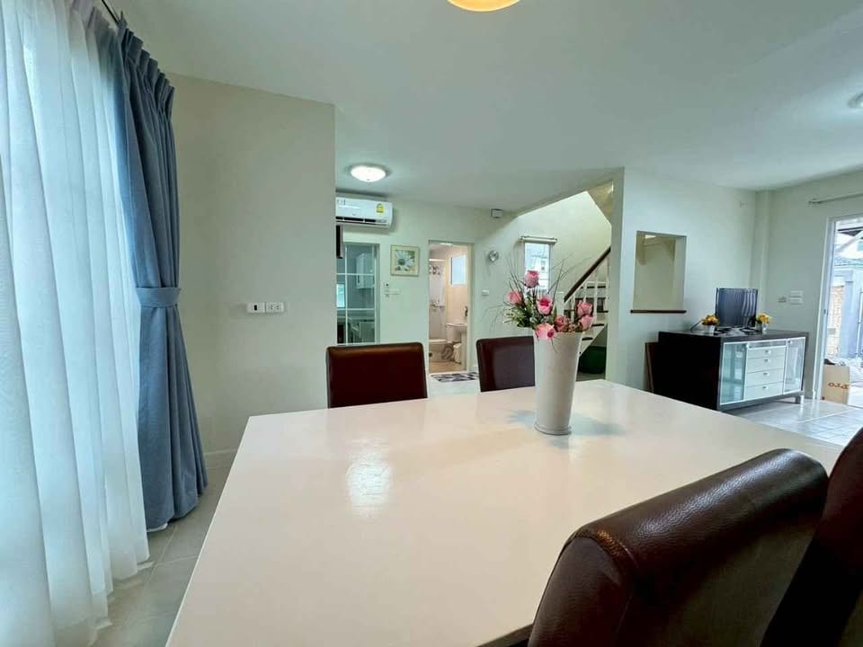 Four-Bedroom Family House in a Gated Estate — Chalong 4