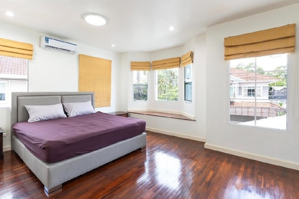 Family House with Maid's Room — Land & Houses, Chalong 11
