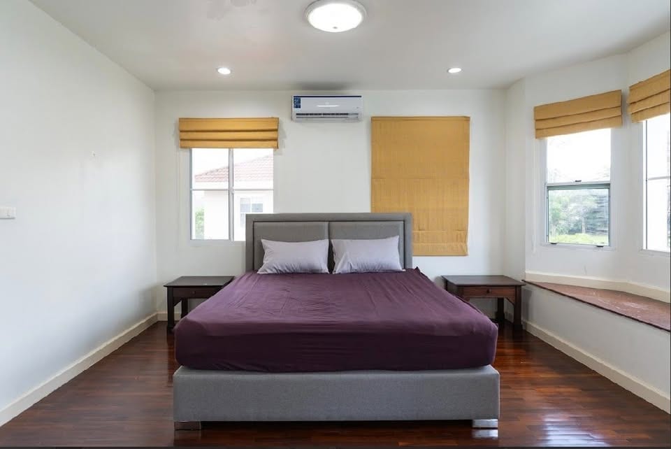 Family House with Maid's Room — Land & Houses, Chalong 6