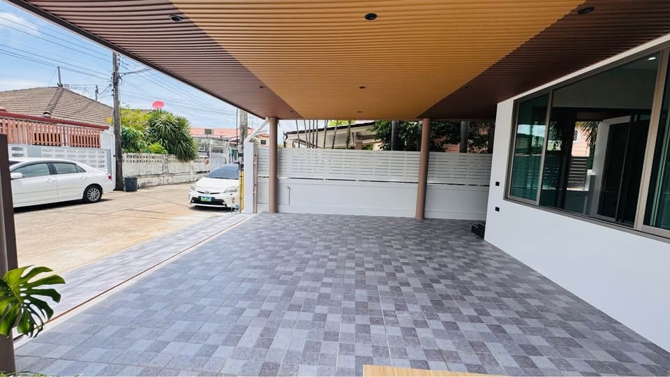 Detached House at Chok Thip Villa — Chalong