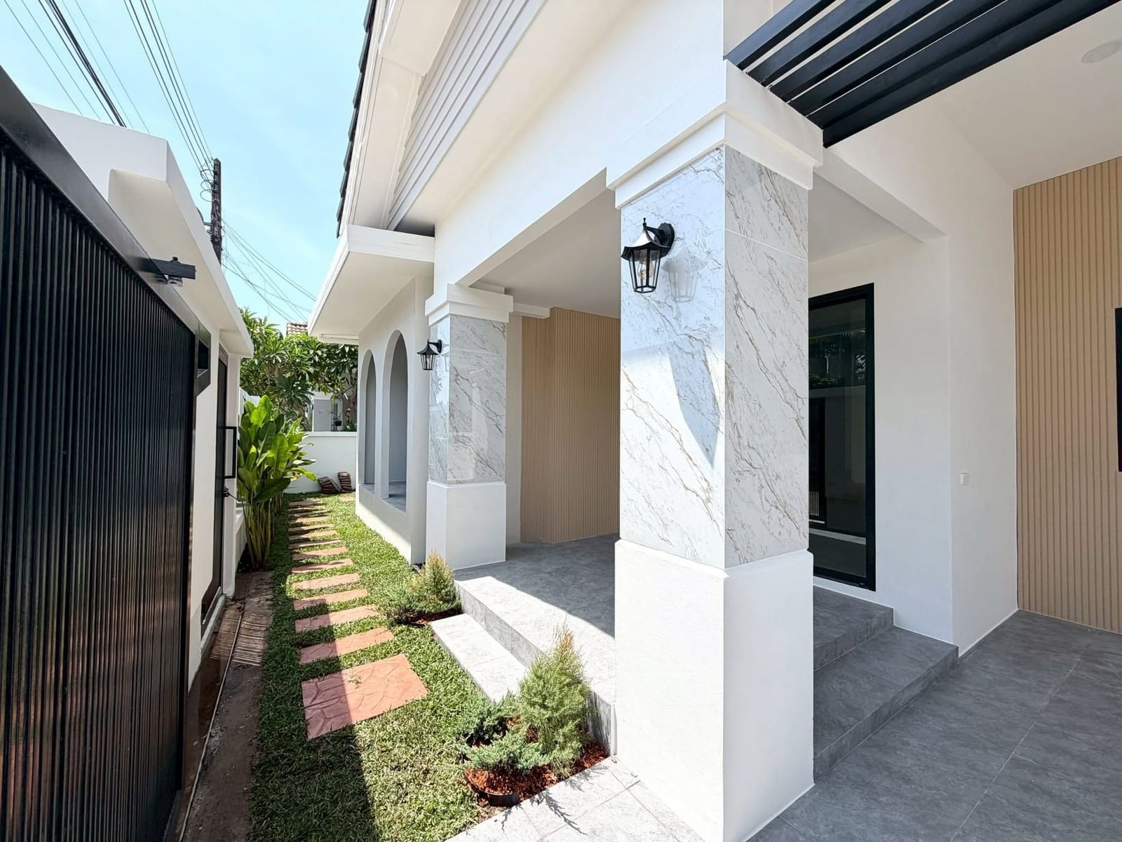 Renovated House at Parichat Village — Chalong 2