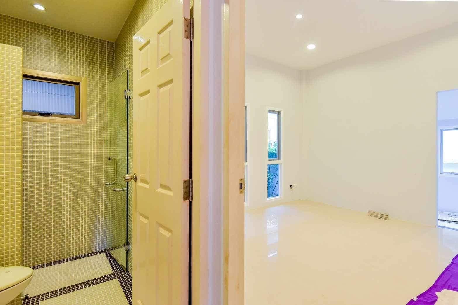 Family House for Sale — Land & Houses Chalong 7
