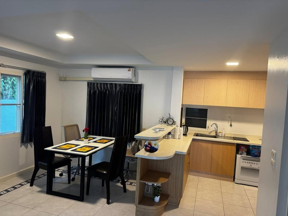 3-Bedroom House for Rent in Chalong, Phuket — interior view