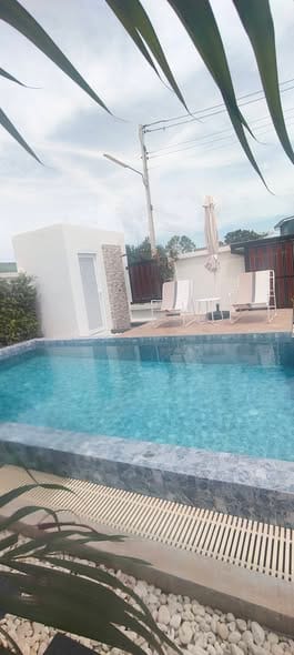 Brand-New Three-Bedroom Pool Villa for Rent — Chalong