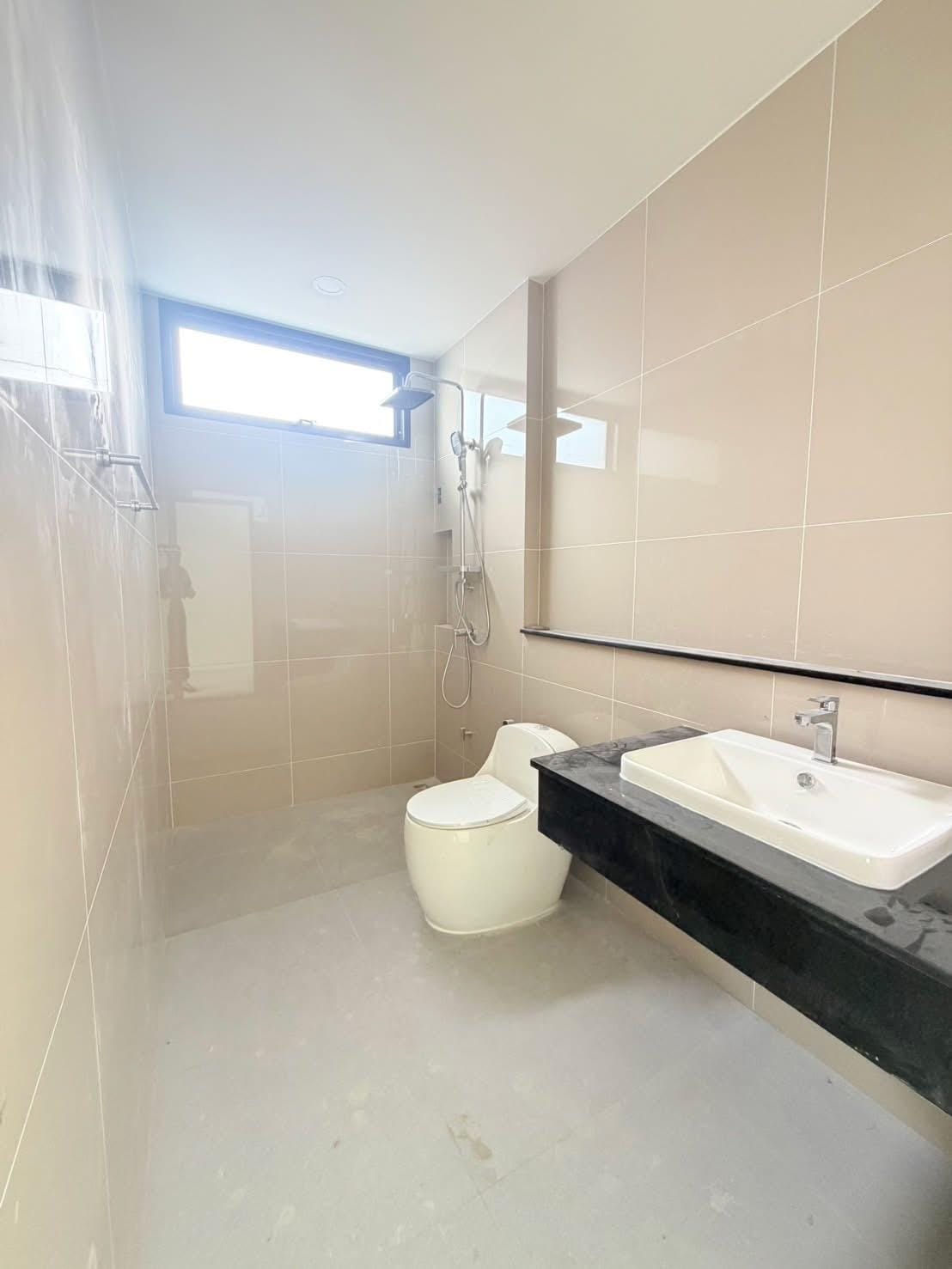 New Pool Villa Near International Schools, Chalong 9