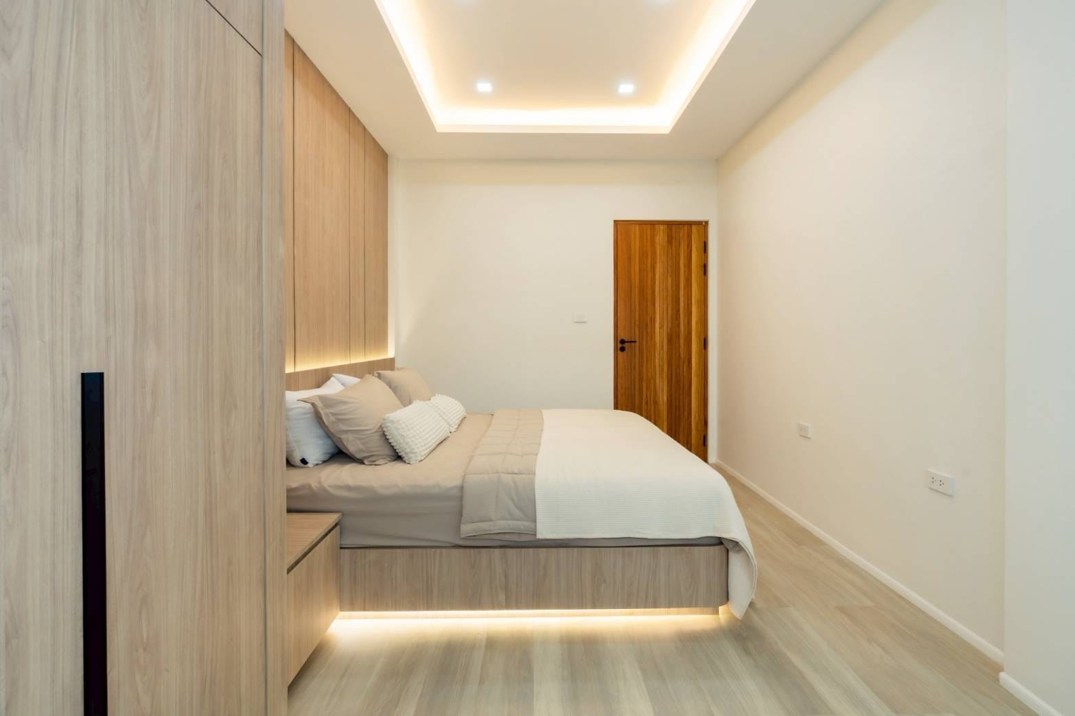 Single-Storey Private Pool Villa in Maneekram, Chalong 25