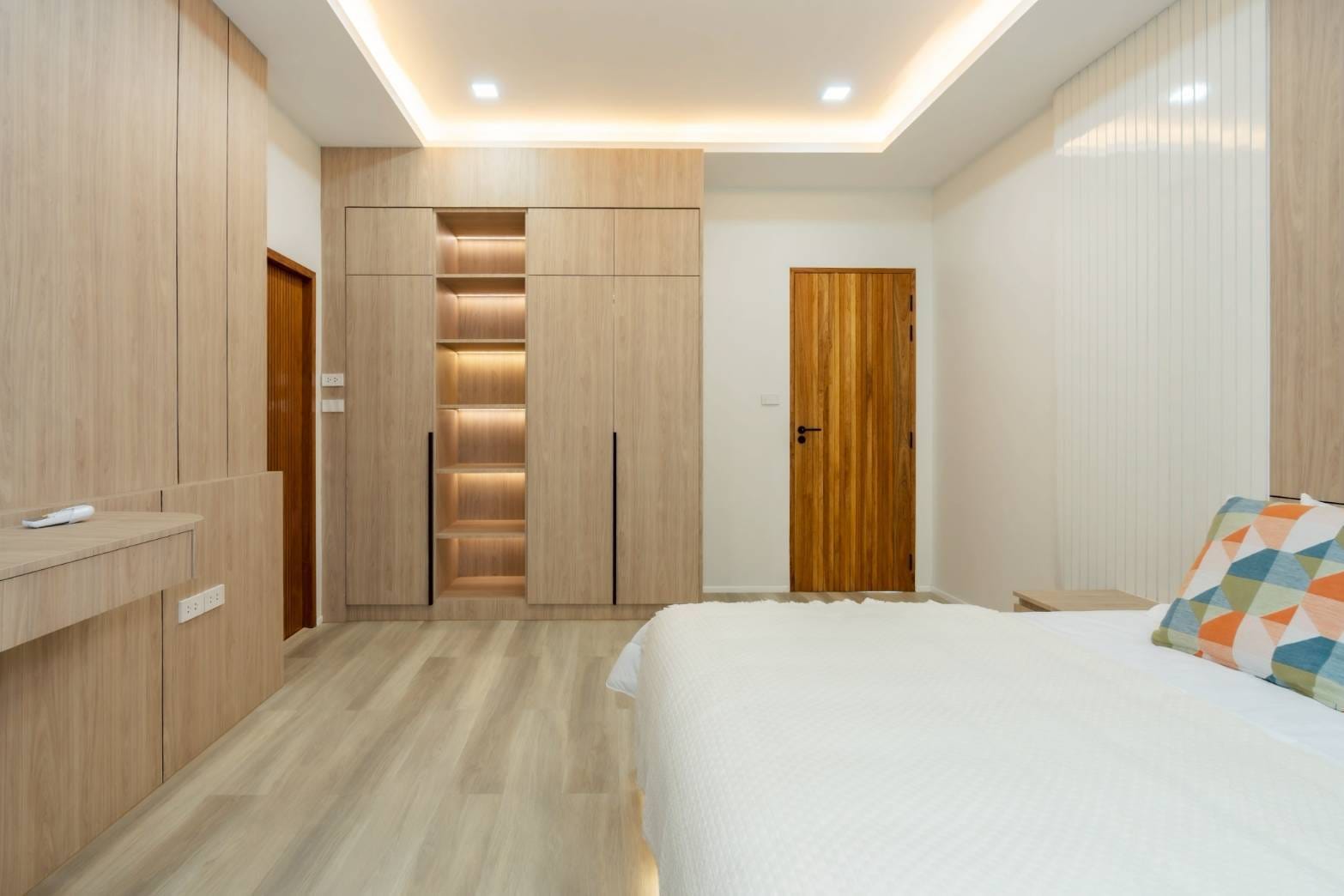 Single-Storey Private Pool Villa in Maneekram, Chalong 29