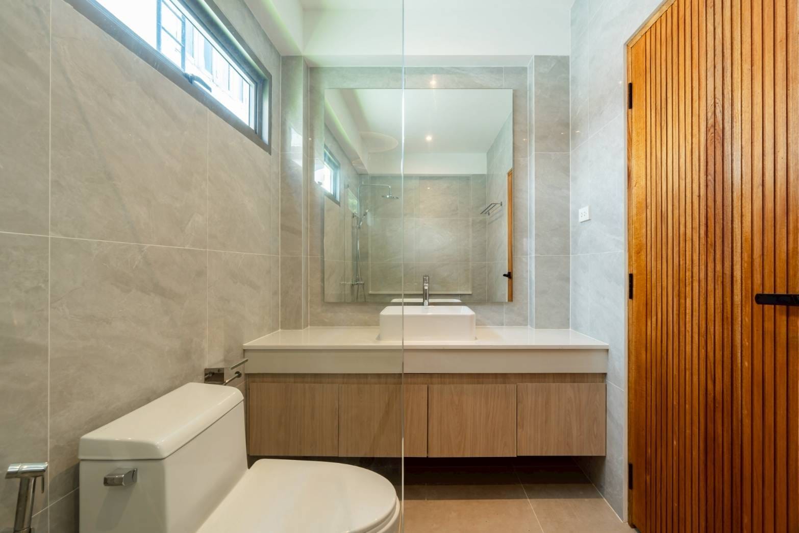 Single-Storey Private Pool Villa in Maneekram, Chalong 31