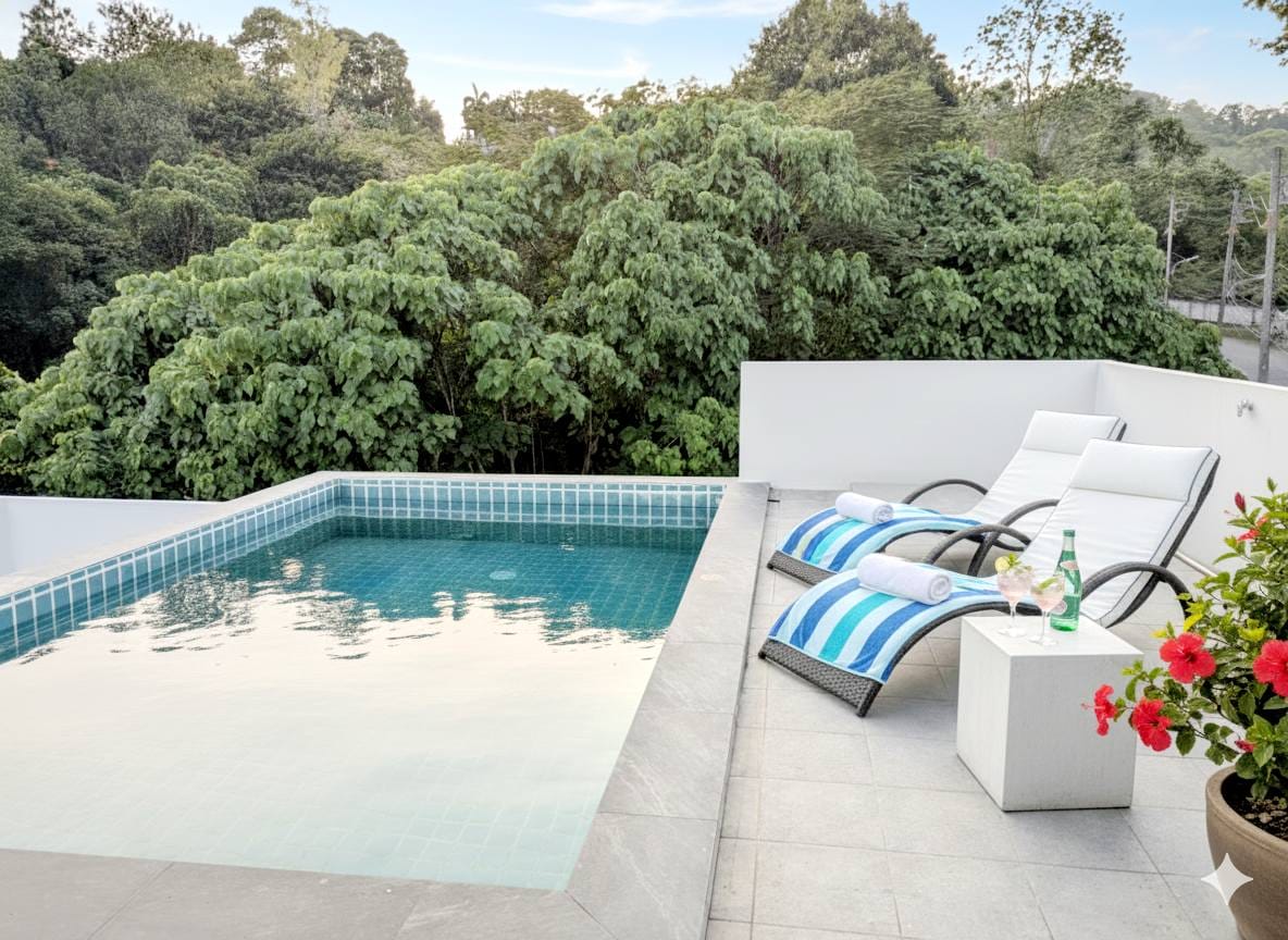 Hillside Pool Villa with Chalong Bay Views 12