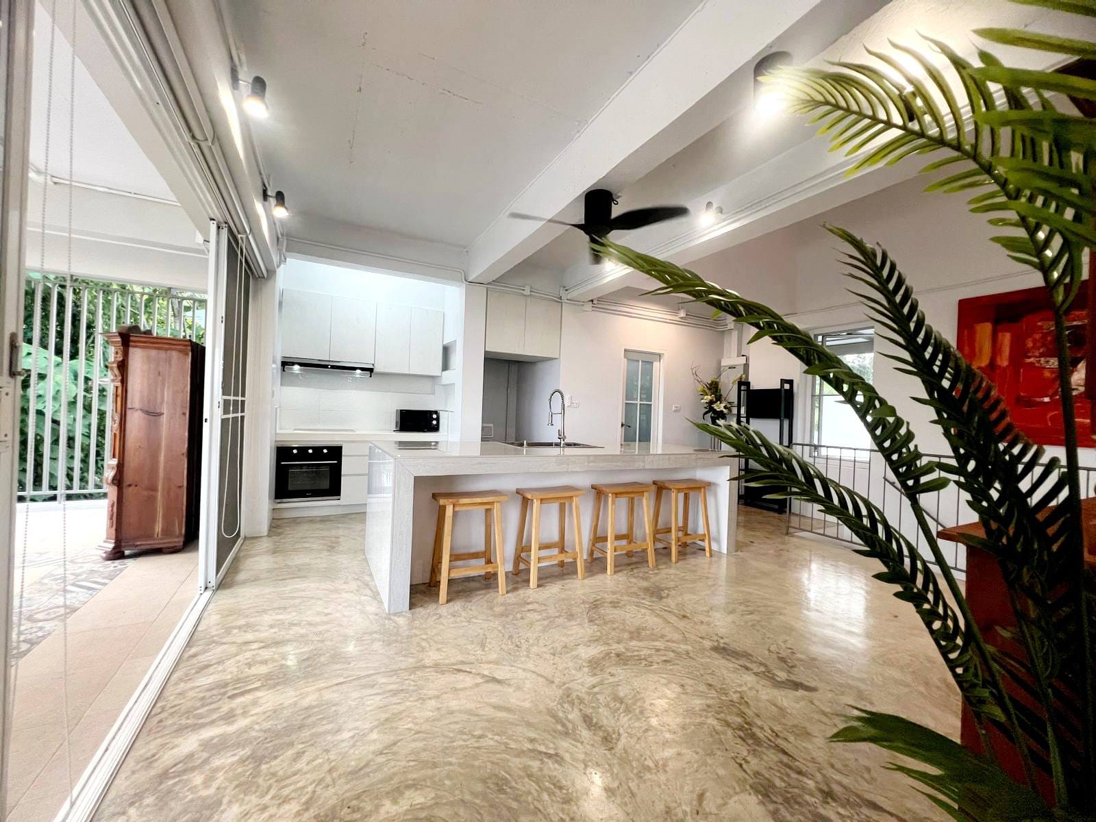 Hillside Pool Villa with Chalong Bay Views 6