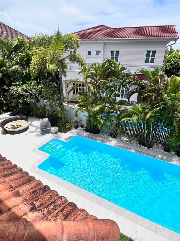 Pool Villa with Guest House — Land & Houses Park, Chalong 4
