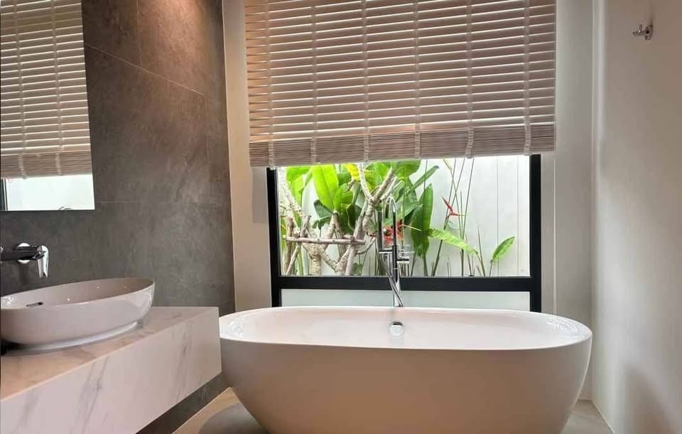 Brand New Luxury Pool Villa — Chalong 10