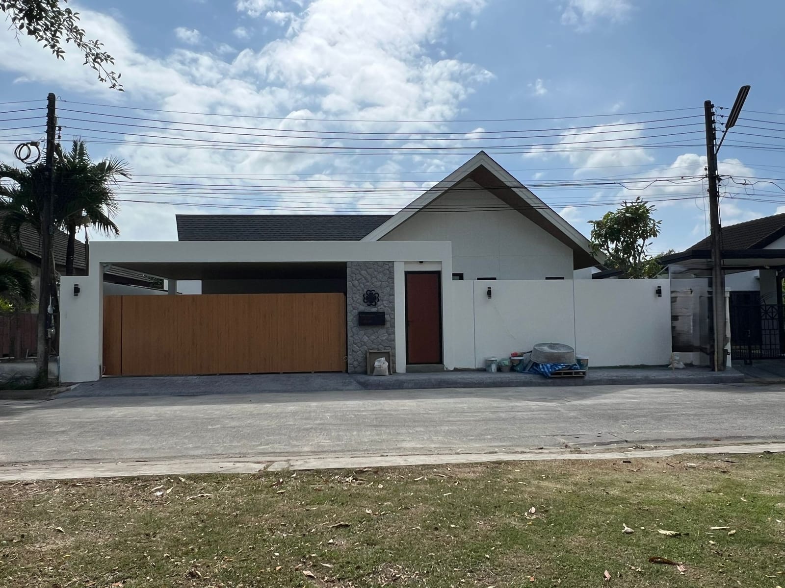 Modern Pool Villa — Chalong 2
