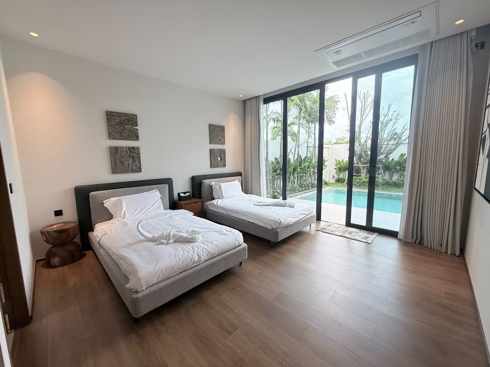 4-Bedroom Luxury Pool Villa for Rent in Chalong 14