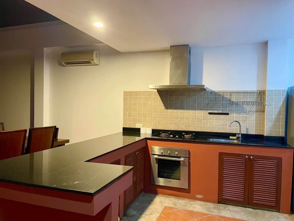 Two-Bedroom Pool Villa near the Sea — Chalong 2