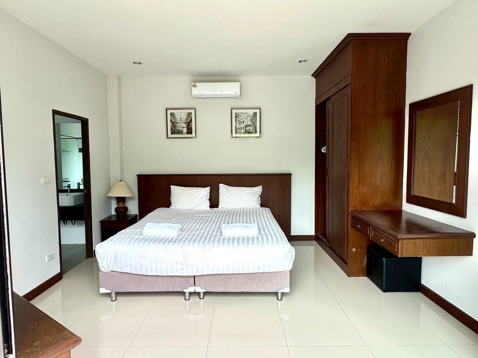 Two-Bedroom Pool Villa — Chalong (House 2) 5