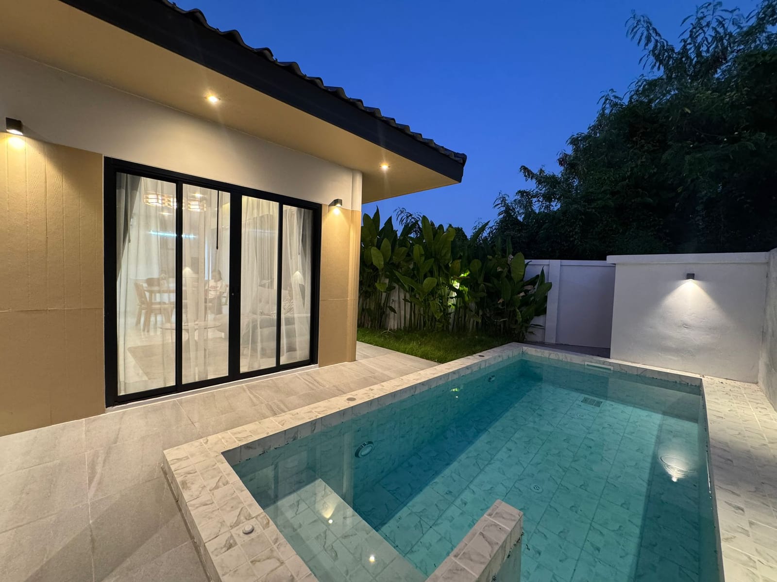 Pool Villa for Sale with Tenant - Chalong 2