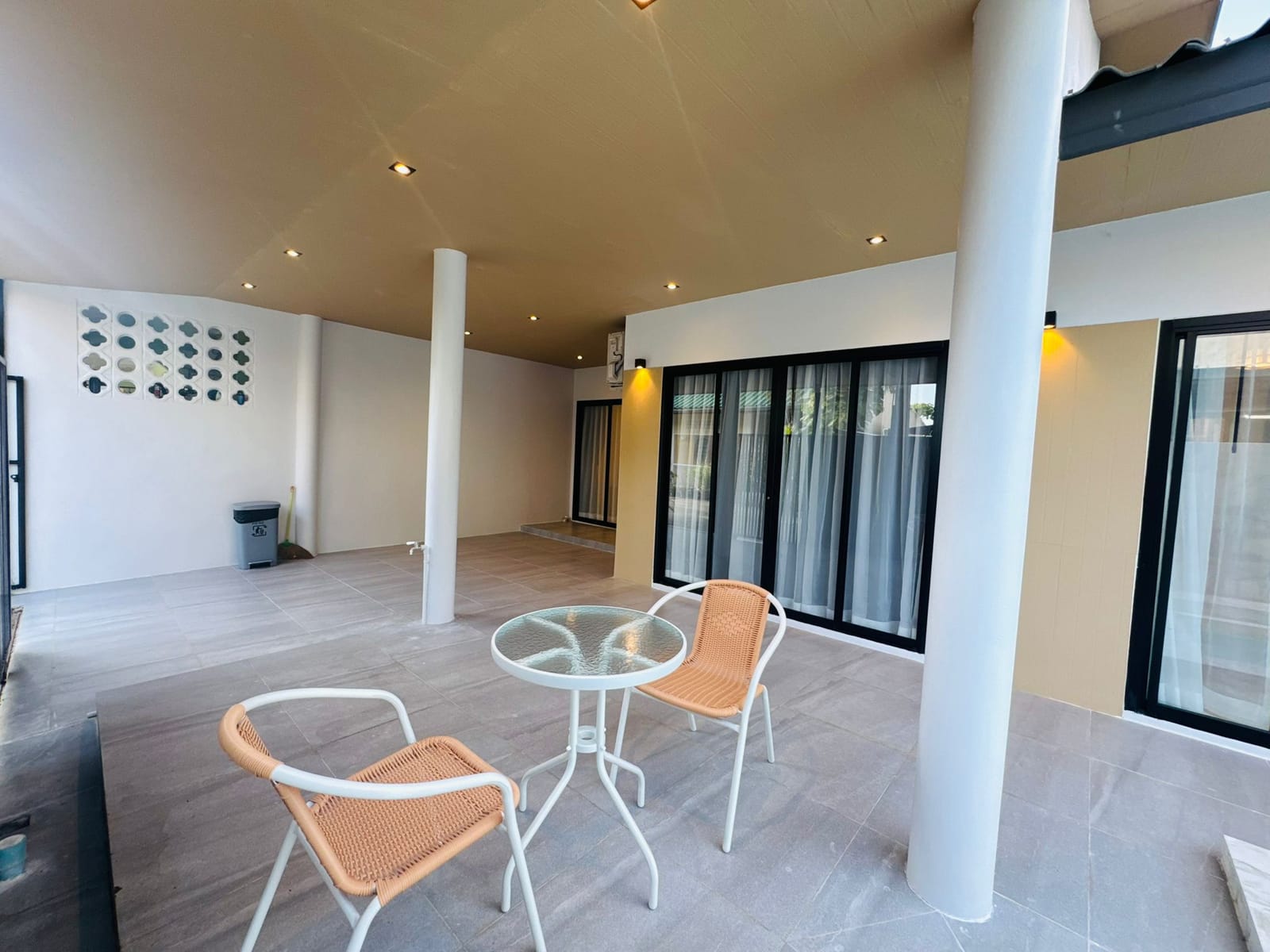 Pool Villa for Sale with Tenant - Chalong 7