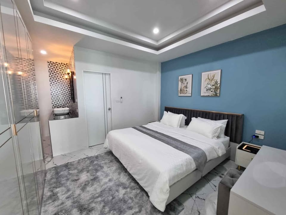 Private Pool Villa, Available Now — Chalong 3
