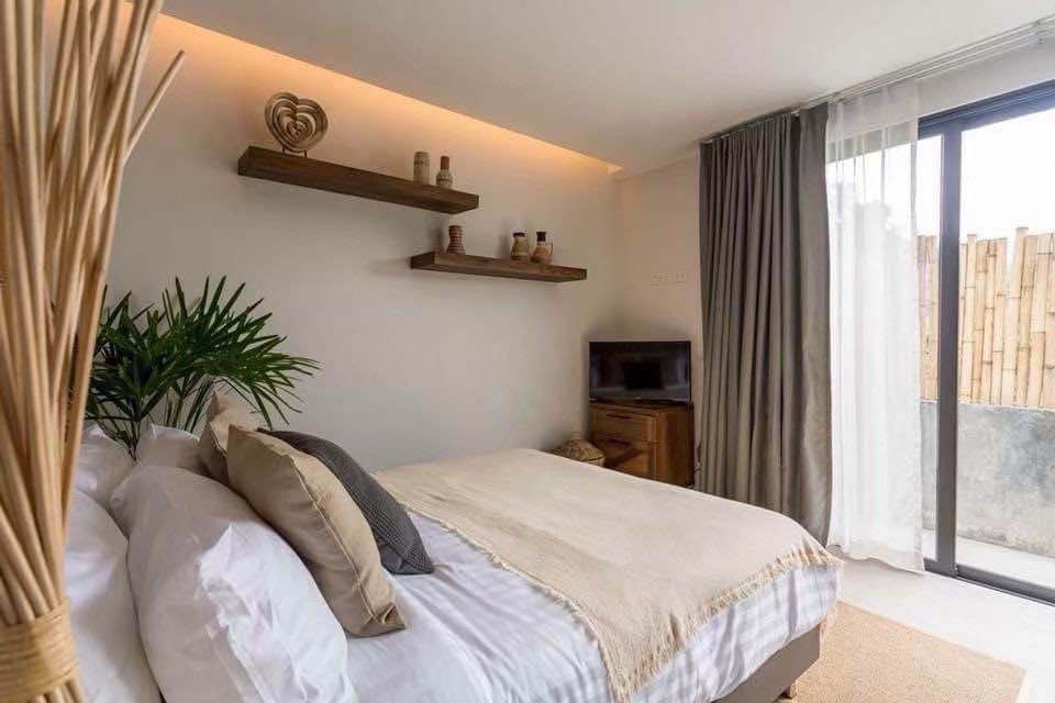 Private Pool House for Rent in Wichit 22