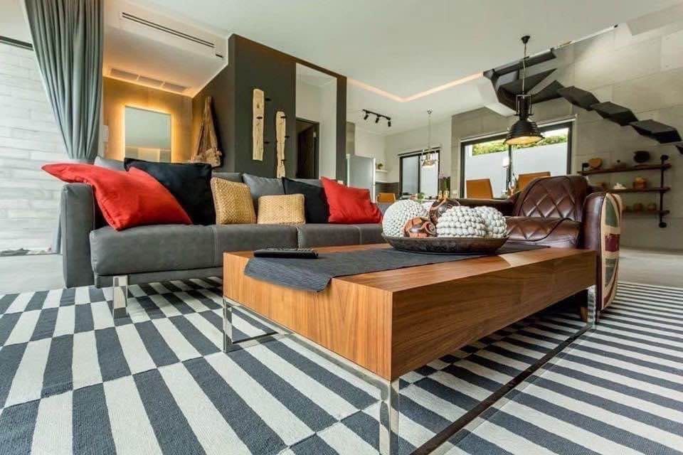 Private Pool House for Rent in Wichit 8