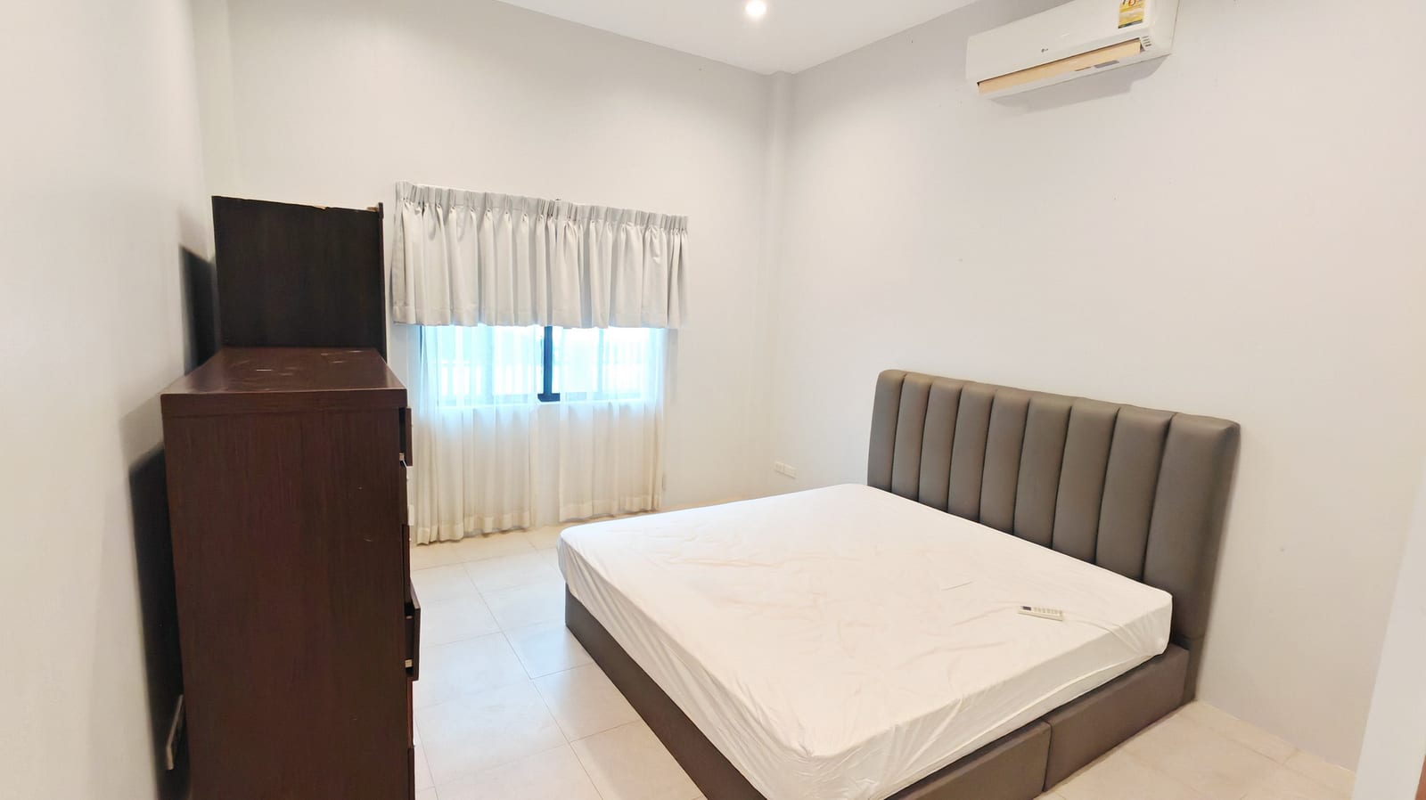 3-Bedroom Private Pool Villa, Small Pets Welcome — Chalong 27