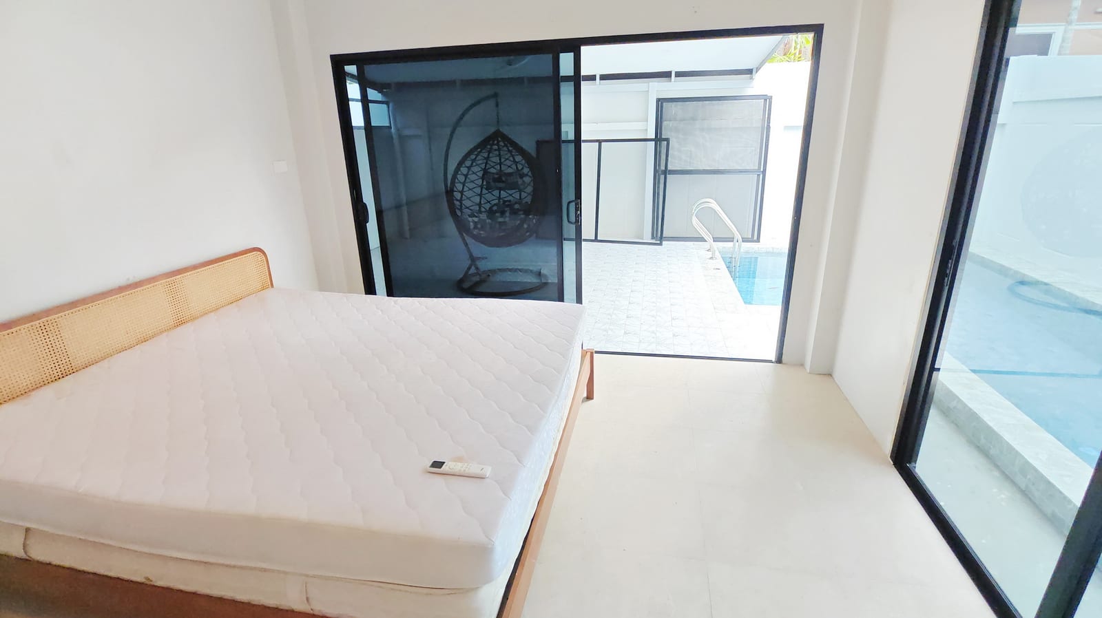 3-Bedroom Private Pool Villa, Small Pets Welcome — Chalong 40