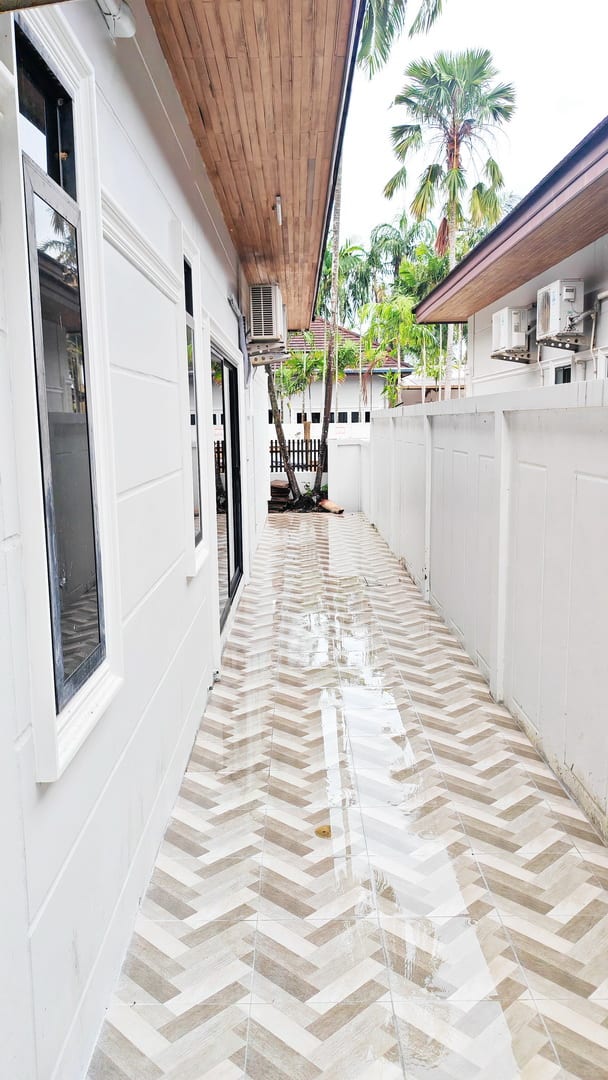 3-Bedroom Private Pool Villa, Small Pets Welcome — Chalong 46
