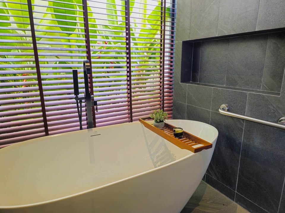 4-Bedroom Villa for Rent in Chalong, Phuket — interior view