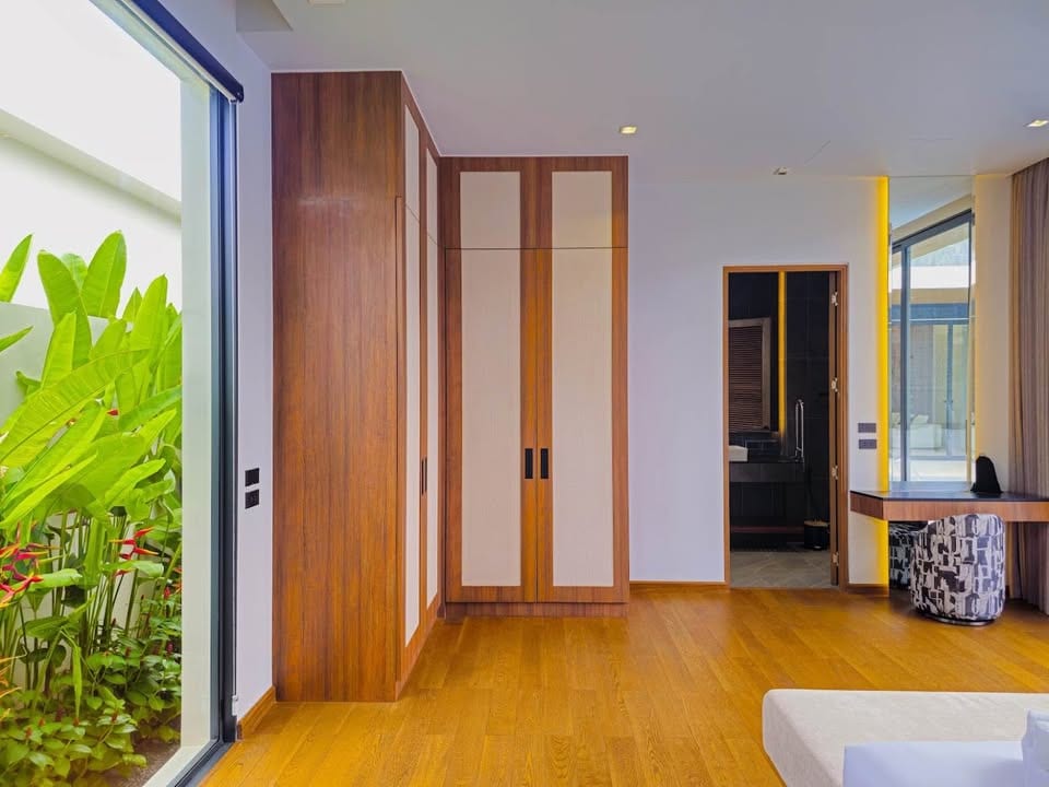 4-Bedroom Villa for Rent in Chalong, Phuket — interior view
