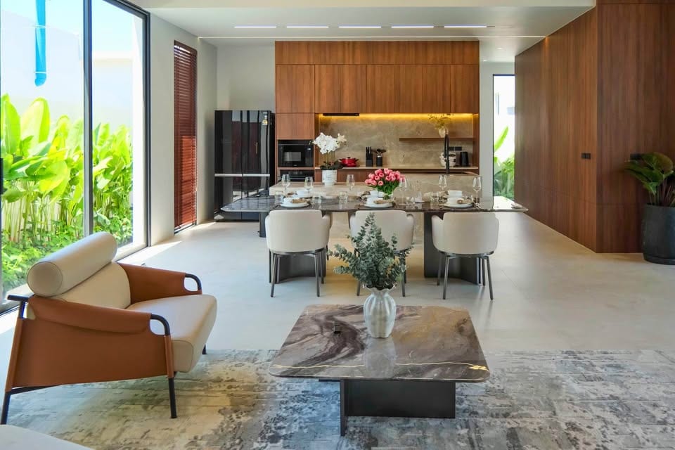 4-Bedroom Villa for Rent in Chalong, Phuket — interior view
