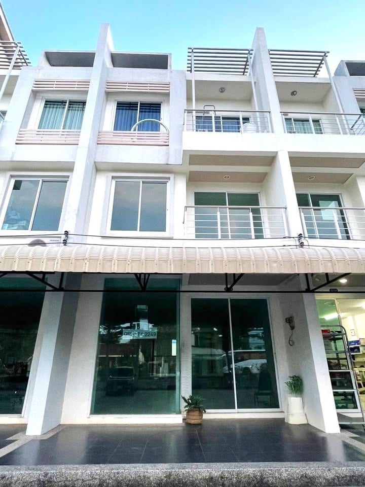 Two-Storey Shophouse for Rent — Chalong 4
