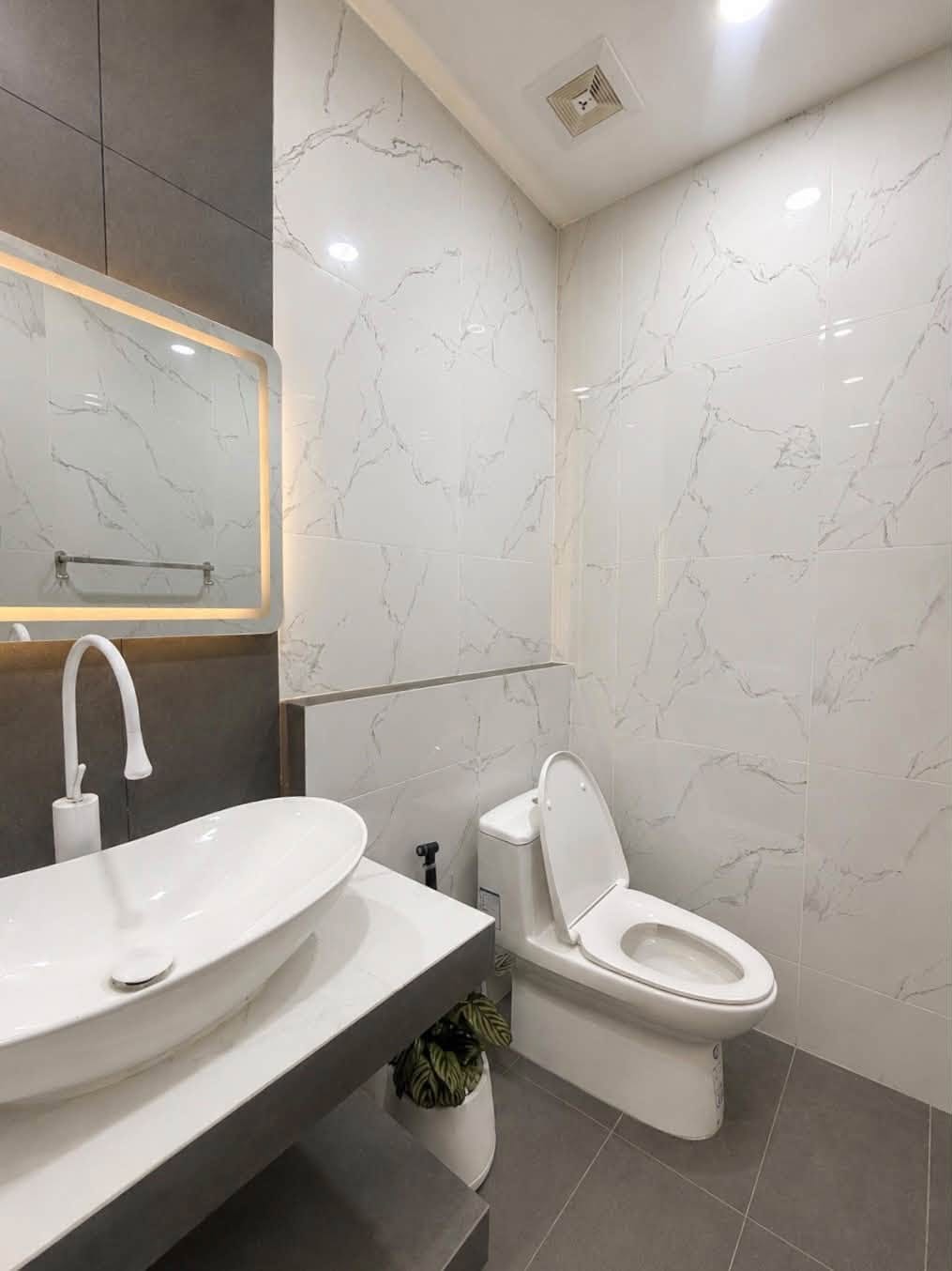 3-Bedroom Townhouse for Sale in Chalong, Phuket — interior view