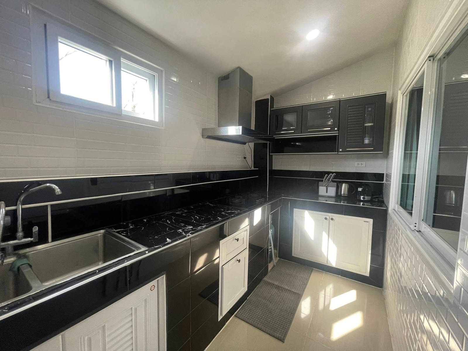 Modern Two-Bedroom Home — Chalong 5