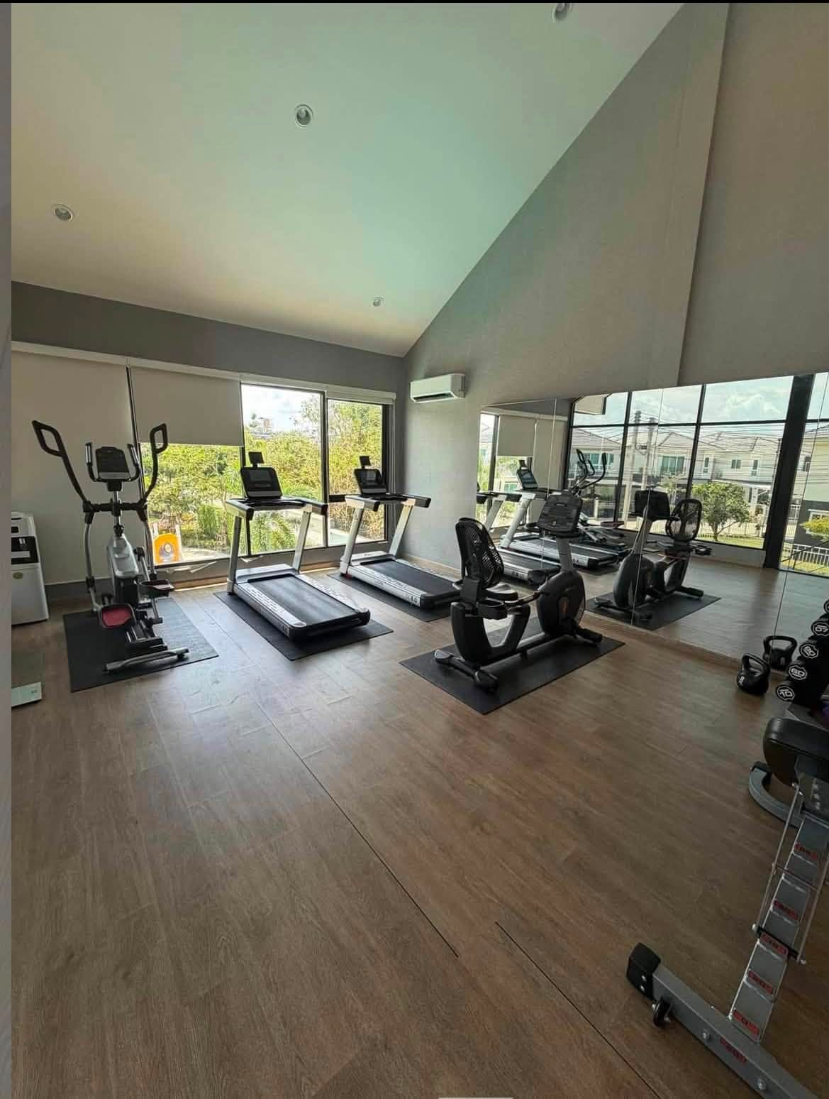 Brand New Townhouse — Supalai Bella, Wichit 5