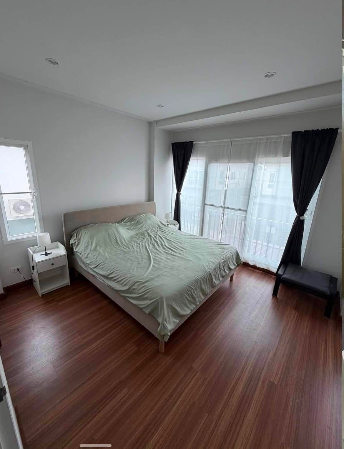 Brand New Townhouse — Supalai Bella, Wichit 7