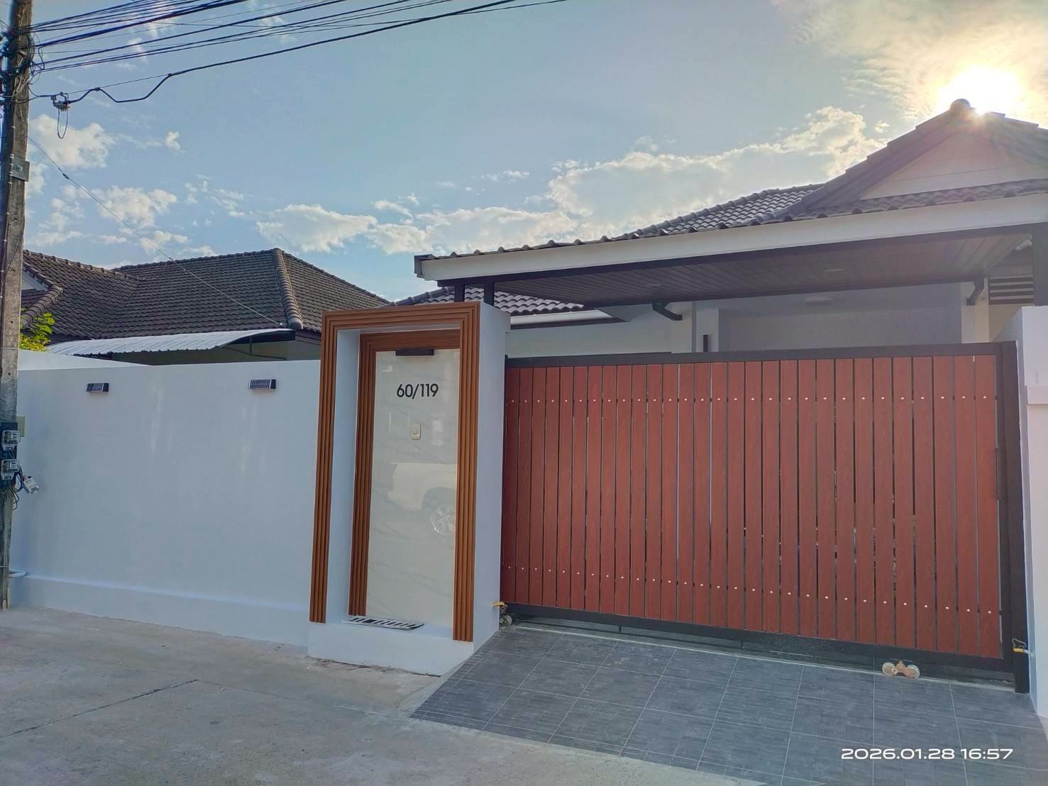 Modern Twin House with Private Pool — Chalong 30
