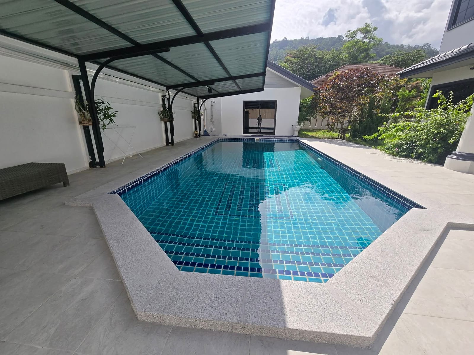 Mountain-View Pool Villa with Guest House — Chalong 11