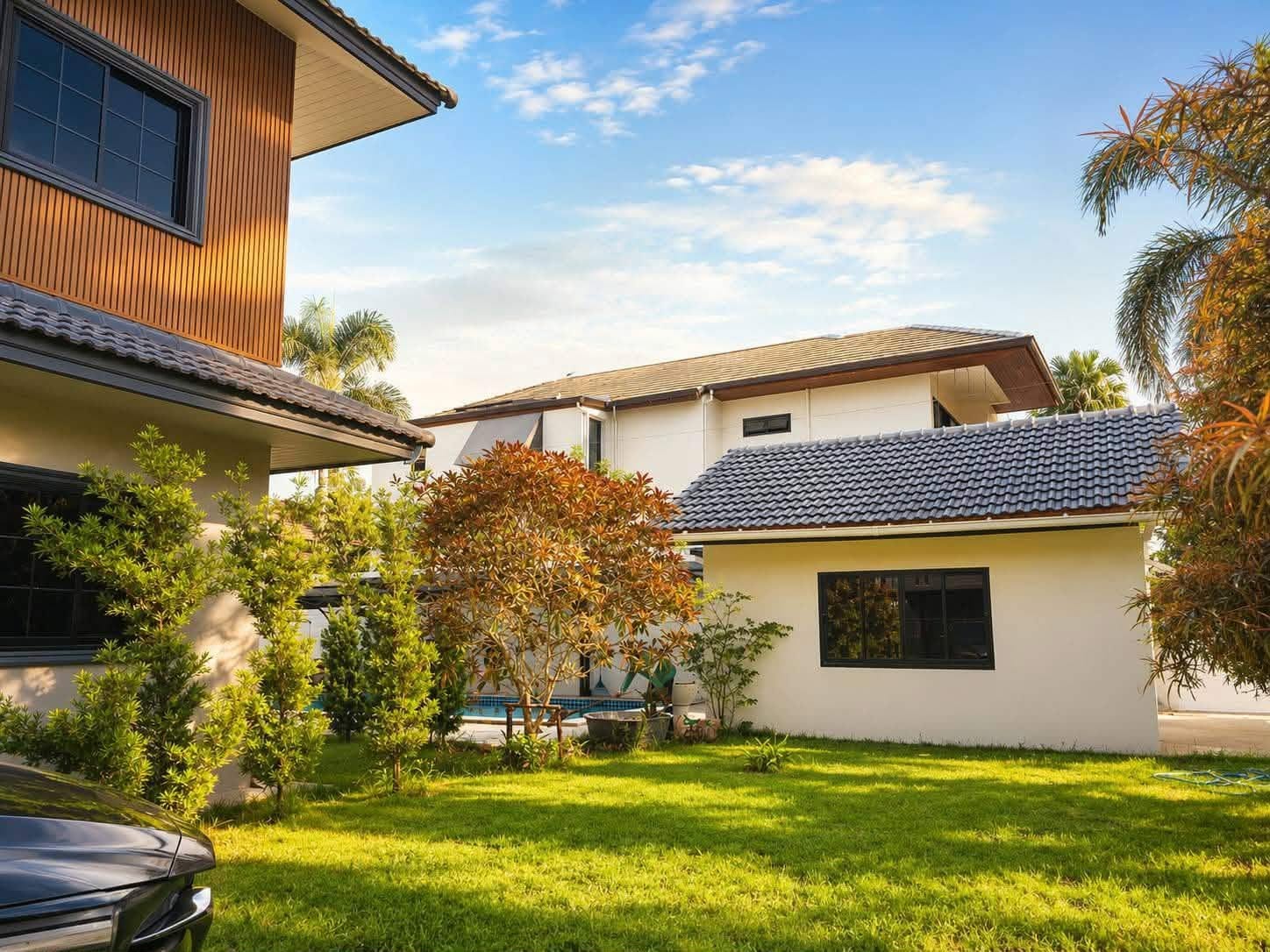 Mountain-View Pool Villa with Guest House — Chalong 8