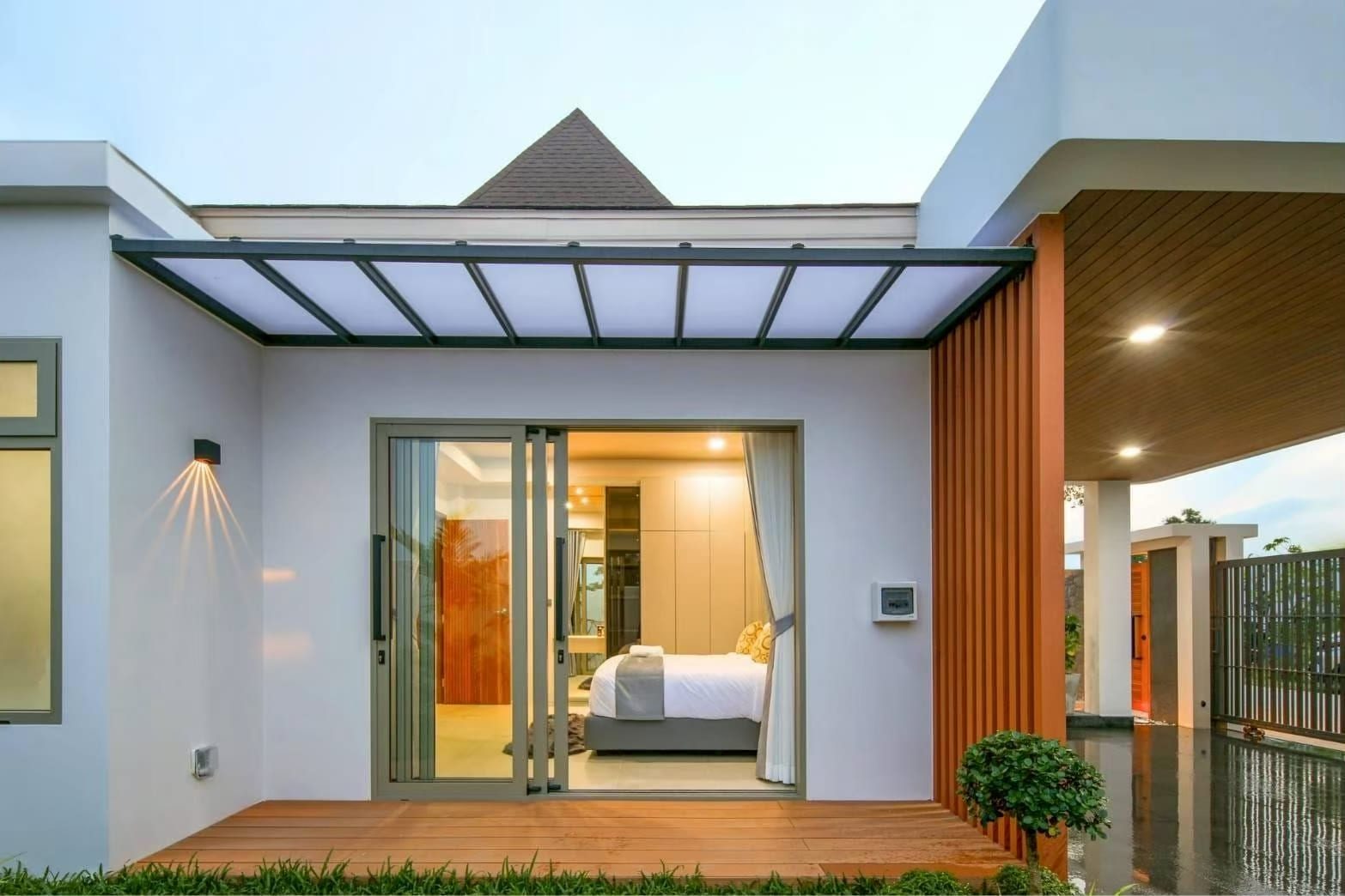 Pool Villa in Chalong